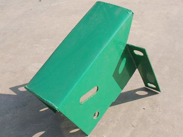 三波護欄用噴塑防阻塊